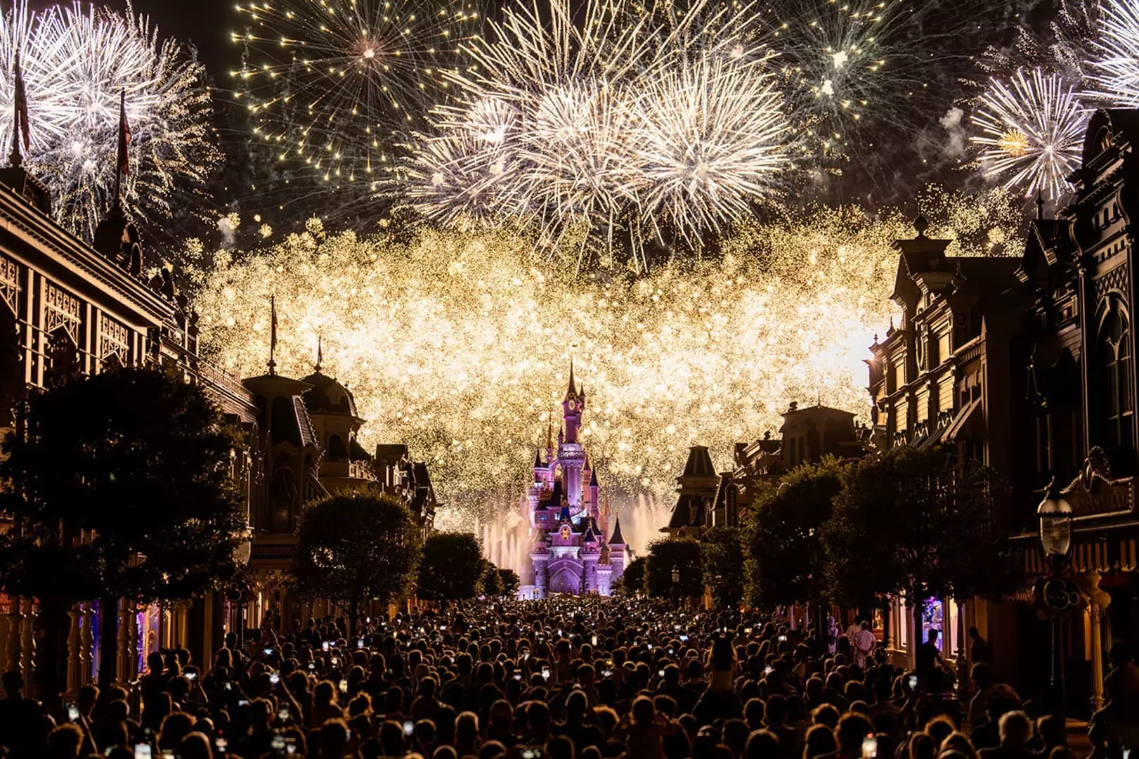 Le bouquet final du spectacle - Disneyland Paris
